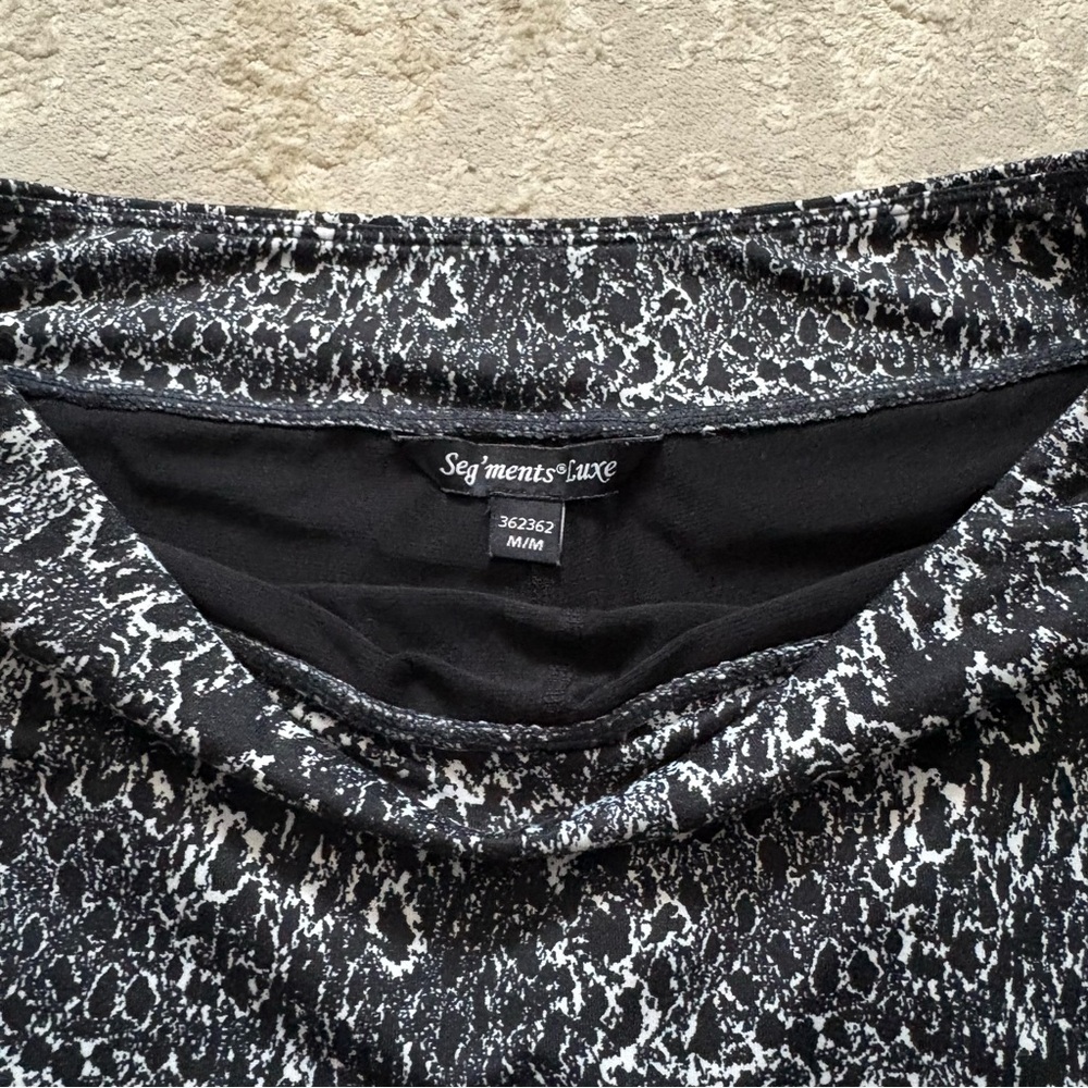 Seg’ments Luxe Black & White Animal Print Skort Size Medium - Picture 4 of 9